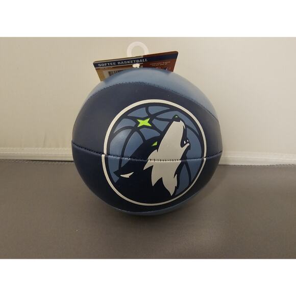 New 2017 Softee Basketball EHLB17 - Minnesota Timberwolves - NBA Licensed - Picture 1 of 5